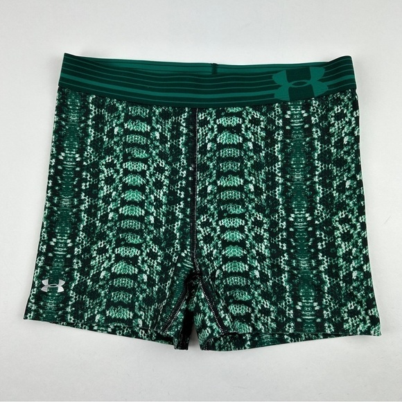 Under Armour Athletic Shorts Womens Green Snake Print - Picture 1 of 7
